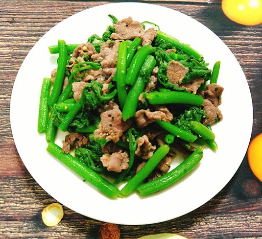 Ngọt lành món ăn từ đọt bí non